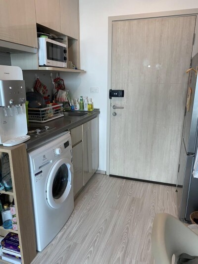 ไอดีโอ โมบิ วงศ์สว่าง อินเตอร์เชนจ์ /  30 ตรม.  ชั้น 20-5