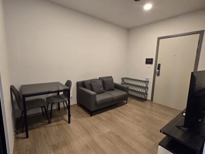 ชีวาทัย ปิ่นเกล้า / Chewathai Pinklao