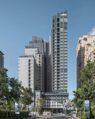 ไอดีโอ สาทร - วงเวียนใหญ่  / 28 ตร.ม . ชั้น 24-16