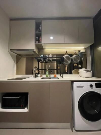 ไอดีโอ สาทร - วงเวียนใหญ่  / 28 ตร.ม . ชั้น 24-9