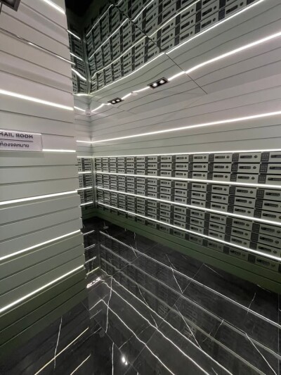 ไอดีโอ สาทร - วงเวียนใหญ่  / 28 ตร.ม . ชั้น 24-15