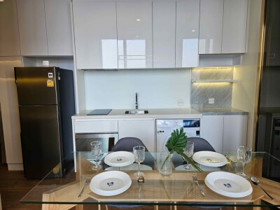 โนเบิล บี ไนน์ทีน / 45 ตารางเมตร ชั้น 38 *