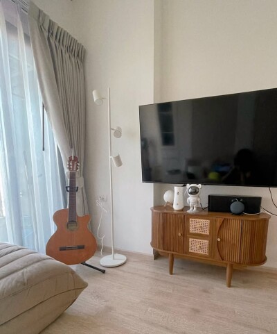 ไอดีโอ สาทร - วงเวียนใหญ่  / 28 ตร.ม . ชั้น 24-6