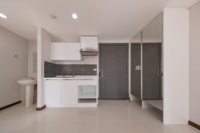 อัปเดตล่าสุด 22/12/67 : ลีเม้นท์ ศรีนครินทร์ / 52.75 ตรม. ชั้น 6 ตึก C-9