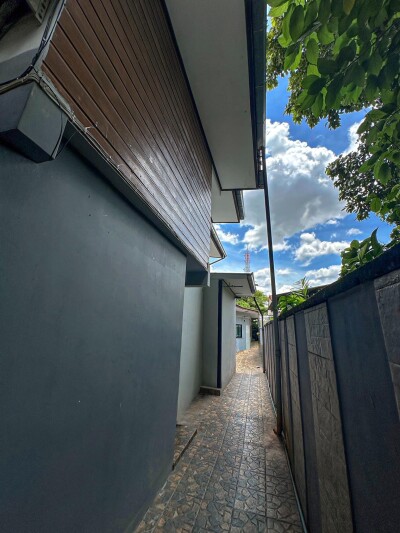 ขายที่ดินพร้อมห้องพักใกล้อนุสาวรีย์ ราคา 17.5 ล้าน