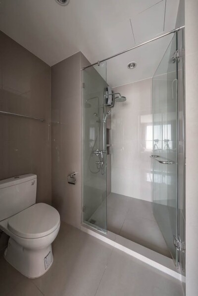 ริทึ่ม สุขุมวิท 42 / 57 ตร.ม. ชั้น 10-16