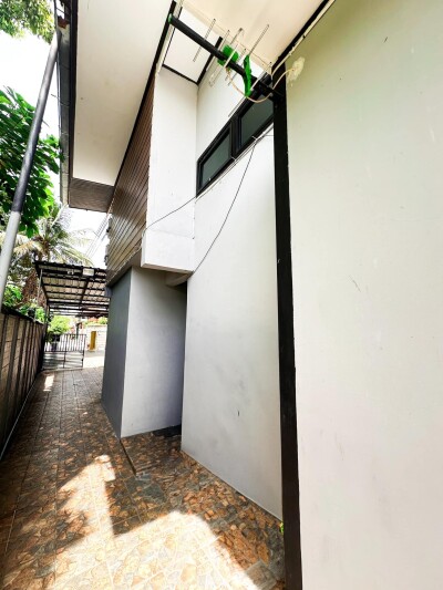 ขายที่ดินพร้อมห้องพักใกล้อนุสาวรีย์ ราคา 17.5 ล้าน