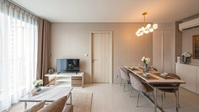 ริทึ่ม สุขุมวิท 42 / 57 ตร.ม. ชั้น 10-6