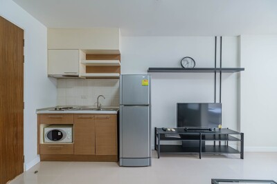 ไอวี่ รัชดา / 35 ตรม. ชั้น 2 อาคาร A