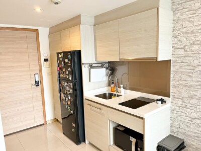 โซซิโอ เรฟเฟอเรนซ์ 61 / 44 ตรม. ชั้น 5-8