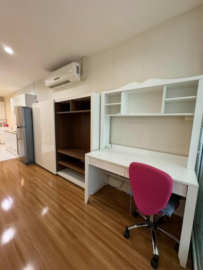 จามจุรี สแควร์ เรสซิเด้นส์ / 61 ตร.ม. • ชั้น 8-3