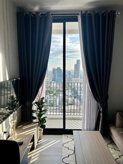 อัปเดตล่าสุด 24/2/2568 :  เอ็กซ์ที เอกมัย /  45.28 ตรม  ชั้น 28-3