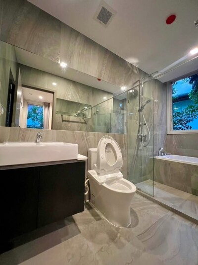 คิว ประสานมิตร / 60 ตร.ม. ตึก B ชั้น 2