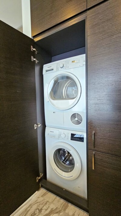 อัปเดตล่าสุด 23/2/2568 :  ศาลาแดง วัน / 57 ตรม. ชั้น 11 *-22