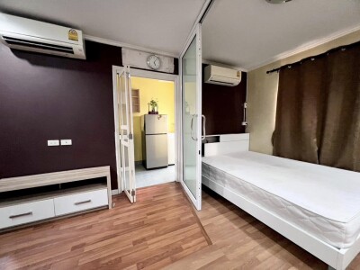 อัปเดตล่าสุด 27/3/68 : ลุมพินี เพลส นราธิวาส 24 / 33.27 ตร.ม. ชั้น 9 (ชั้นบนสุด) อาคาร B-6