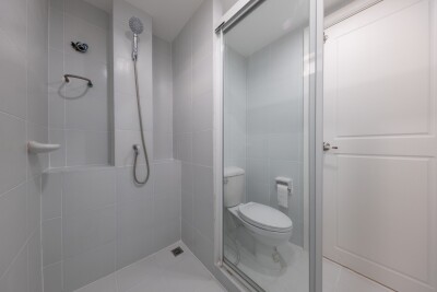 อัปเดตล่าสุด 21/02/68 :  อิลีเม้นท์ ศรีนครินทร์ / 52.75  ตรม. ชั้น 6 ตึก C-12