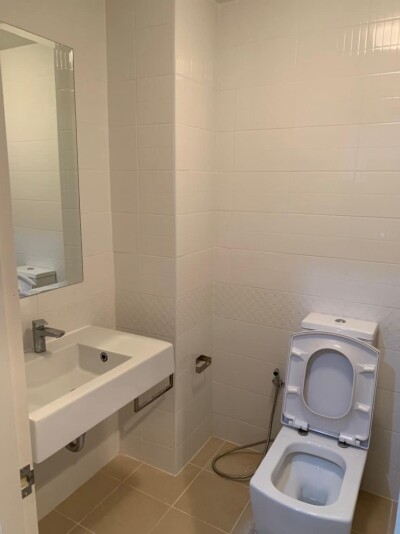 เมโทร พาร์ค สาทร /  31 ตารางเมตร  ชั้น 8 (ชั้นบนสุด)