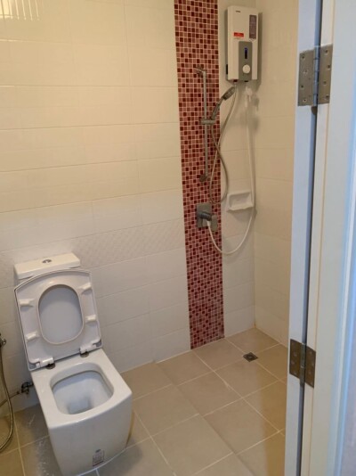 เมโทร พาร์ค สาทร /  31 ตารางเมตร  ชั้น 8 (ชั้นบนสุด)