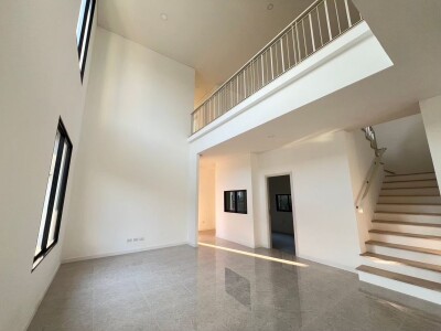 ไซมิส โฮล์ม พหลฯ - วิภาวดี / บ้านเดี่ยว 2 ชั้น  4 ห้องนอน  5 ห้องน้ำ-7