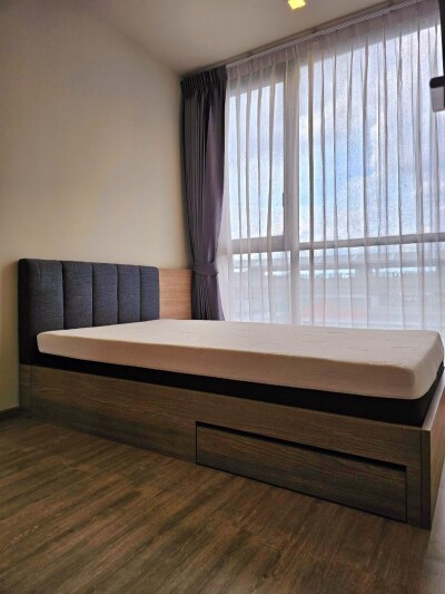 เดอะ ไลน์ วงศ์สว่าง / 49.09 ตร.ม.  ห้องมุม ชั้น 7 *-8