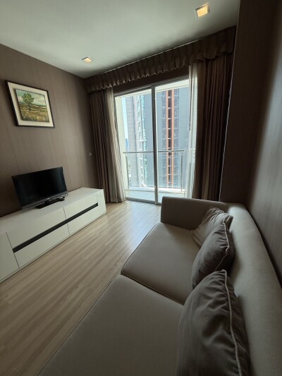 อัปเดตล่าสุด 26/2/68 : สกายวอล์ค และ เวลซ์ เรสซิเดนซ์ / ชั้น 21: 60 SQM.-2