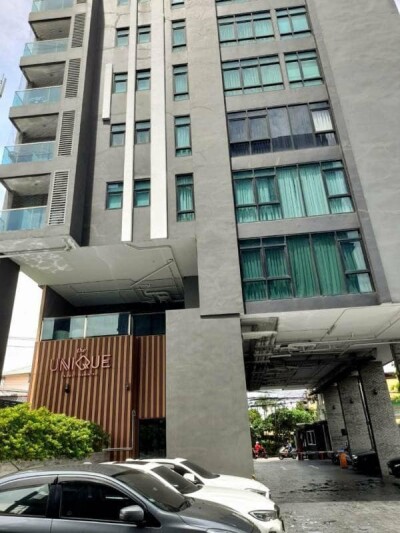 ดิ ยูนีค เอกมัย - รามอินทรา / 32 ตรม. ชั้น 4 อาคาร B-7