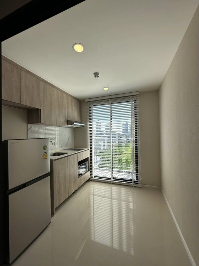 ไอคอน สุขุมวิท 77 / 29.03 ตารางเมตร ห้อง B808 (ตึก B ชั้น 8 วิวโล่ง)-14