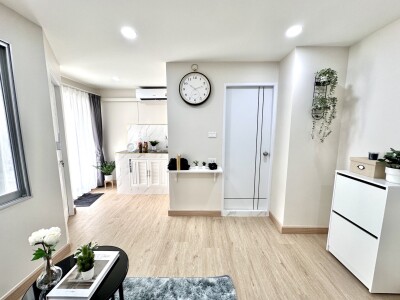 ลุมพินี คอนโดทาวน์ บดินทรเดชา - รามคำแหง / ขนาด 28.27 ตร.ม.  อาคาร 3D  ชั้น 5