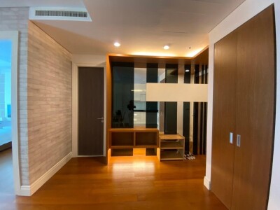 ไบร์ท สุขุมวิท 24 / 67.44 ตร.ม. ช้ัน 7