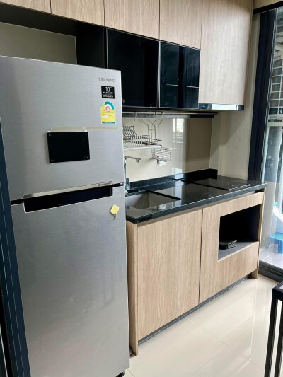 เดอะ ไลน์ วงศ์สว่าง / 29.10 ตร.ม  ชั้น 10