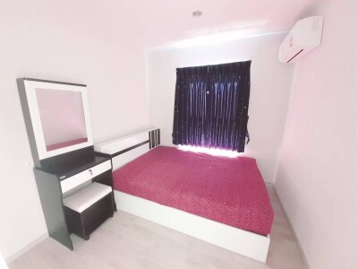 พลัมคอนโด เซ็นทรัล สเตชั่น / 24 ตร.ม . ชั้น 29