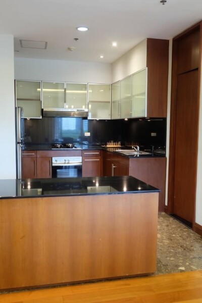 รอยัล เรสสิเดนซ์ พาร์ค / 220 ตรม. ชั้น 7 *-10