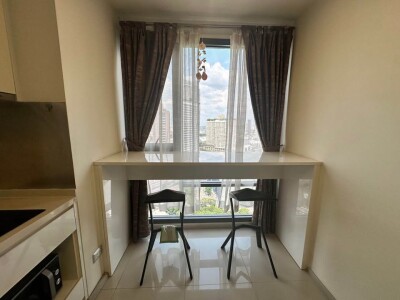 อัปเดตล่าสุด 26/3/68 : ริทึ่ม สุขุมวิท 42 / 45.5ตรม. ชั้น: 20-6