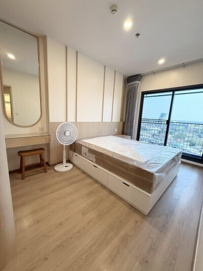 ไลฟ์ พระราม 4 - อโศก / 35 ตรม.  ﻿ชั้น 15 ทิศใต้