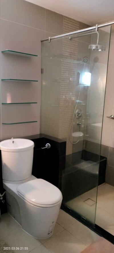 ศุภาลัย ริเวอร์ รีสอร์ท เจริญนคร / 53 ตร.ม.  ชั้น 1-8