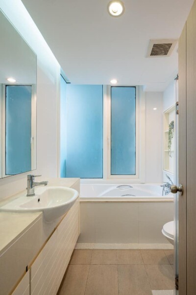 สิริ เรสซิเด้นซ์ สุขุมวิท 24 / 60.18 ตร.ม. ชั้น 14-12