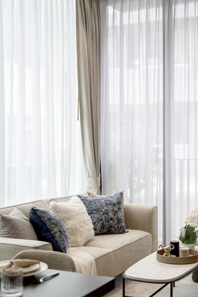 28 ชิดลม /  74 ตรม  . *