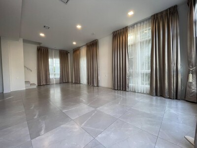 โครงการ มัณฑนาบางนา-วงแหวน / พื้นที่ใช้สอย 158 ตารางเมตร   • 3 ห้องนอน  • 3 ห้องน้ำ-13