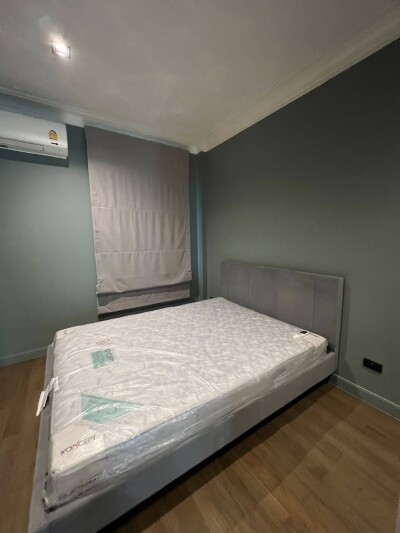 บ้านกลางเมือง แกรนด์ เดอ ปารีส รัชดา / 3 ชั้น 2 หลัง ภายในทุบต่อเติมติดกันเป็นหลังเดียวกัน  4 ห้องนอน-8