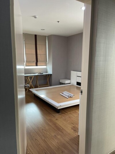 เซ็นหลุยส์ แกรนด์ เทอเรส / ชั้น 18 ขนาดห้อง 105 ตร.ม  *-2