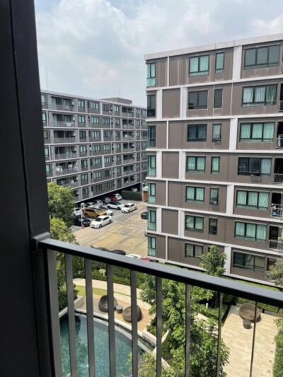 แอทโมซ ลาดพร้าว 71 / เนื้อที่ 50.37 ตร.ม. ชั้น 6 ห้องมุมห้องเดียว เป็นส่วนตัว วิวสระว่ายน้ำ-9