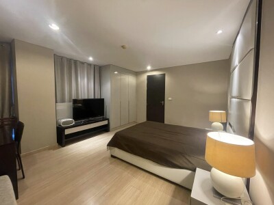 ดิ แอดเดรส ปทุมวัน / - ชั้น 6  ห้องมุม วิว 2 ด้าน  - ห้องขนาด  74  ตรม.-2