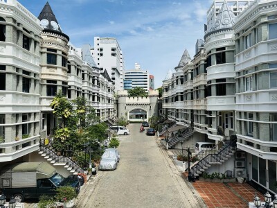 ให้เช่า ทาวน์โฮม - ใกล้เอ็มโพเรียม , เทอร์มินอล 21 อโศก สุขุมวิท 31 อโศก-พร้อมพงษ์