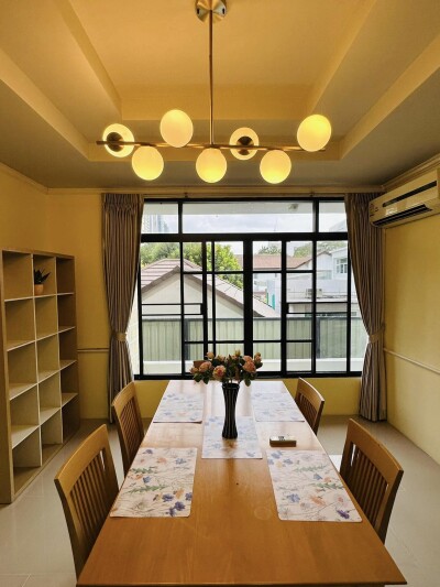 ให้เช่า ทาวน์โฮม - ใกล้เอ็มโพเรียม , เทอร์มินอล 21 อโศก สุขุมวิท 31 อโศก-พร้อมพงษ์