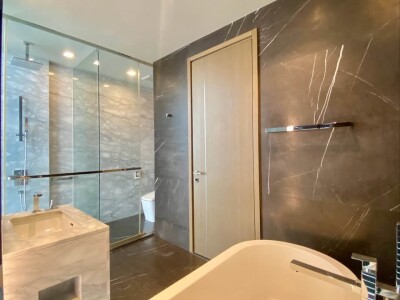 เดอะ โมนูเมนต์ ทองหล่อ / 125 ตรม. 2 ห้องนอน 3 ห้องน้ำ ชั้น16