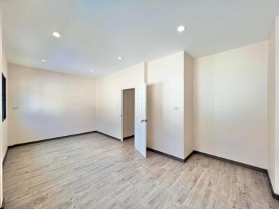 สาทรแกรนด์วิลล์ / ขนาด 24 ตรว.  พื้นที่ใช้สอย 99 ตรม.-19