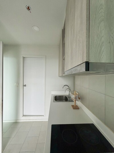 เซียล่า ศรีปทุม / • ขนาด 26.5 ตร.ม. • 1 ห้องนอน / 1 ห้องน้ำ