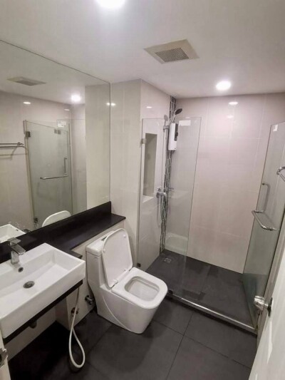 ชาโตว์ อินทาวน์ สุขุมวิท 64/1 / 1 ห้องนอน 1 ห้องน้ำ 1 ห้องนั่งเล่น 1 ห้องครัว