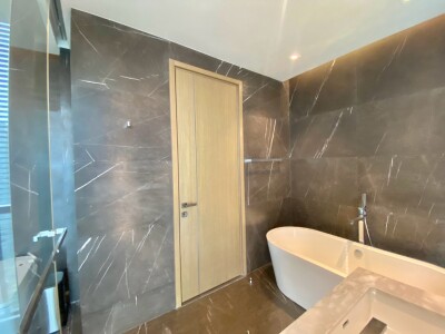 อัปเดตล่าสุด 24/4/2568 : เดอะ โมนูเมนต์ ทองหล่อ / 125 ตรม. 2 ห้องนอน 3 ห้องน้ำ ชั้น16-11