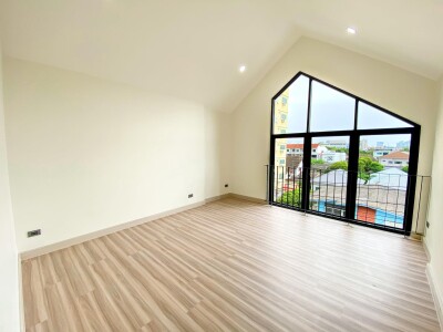 SPACE Home Office ทำเลดี ไม่ไกลจากรถไฟฟ้า • โครงการตั้งอยู่ใน ถนนสุขุมวิท 101/1-10